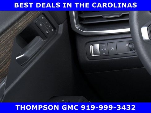 New 2025 GMC Acadia Denali FWD image 25