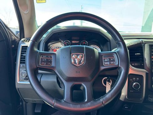 Used 2016 RAM 2500 SLT w/ Luxury Group image 20