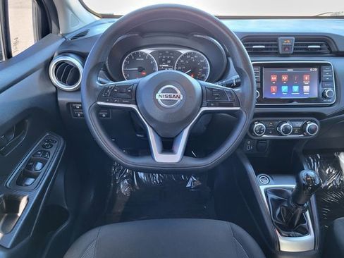 Used 2020 Nissan Versa S FWD image 23