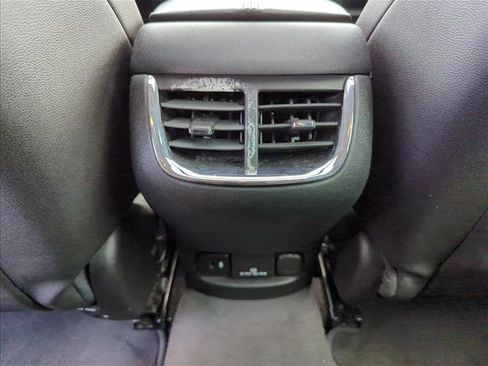 Used 2023 Chevrolet Malibu LT FWD image 22