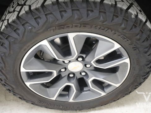 Used 2024 Chevrolet Silverado 1500 LT w/ Texas Edition Plus AWD/4WD image 32