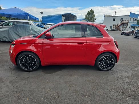 Used 2024 FIAT 500 e (RED) FWD image 3
