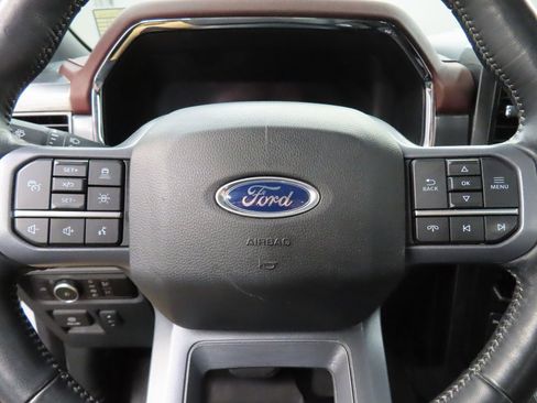 Used 2023 Ford F150 Lariat w/ Equipment Group 502A High image 59