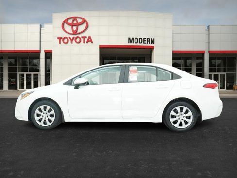 New 2026 Toyota Corolla LE image 10