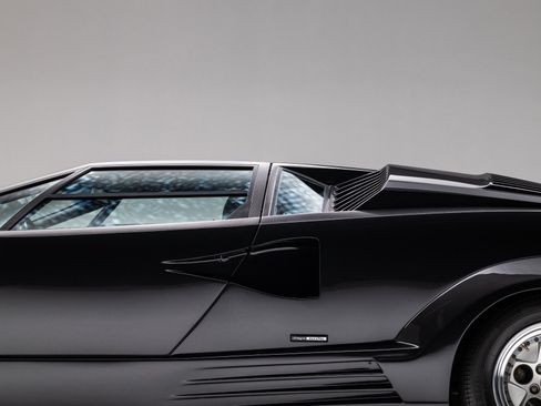 Used 1989 Lamborghini Countach Coupe RWD image 35