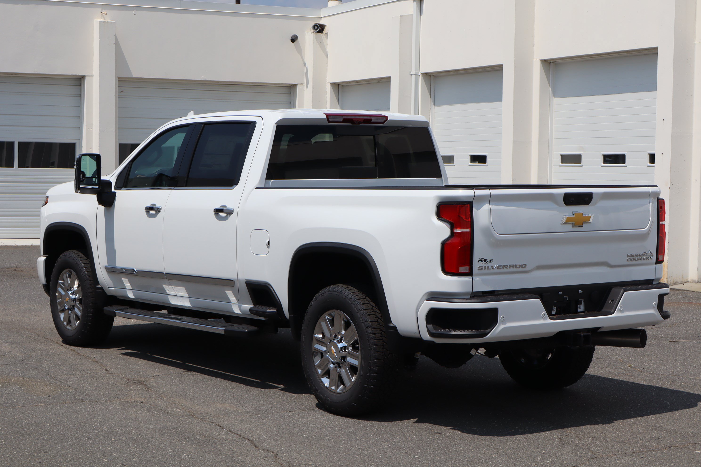 New 2026 Chevrolet Silverado 2500 High Country w/ Technology Package AWD/4WD image 8
