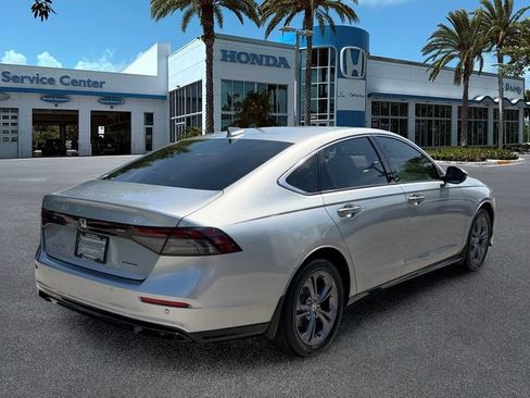 Used 2024 Honda Accord EX-L image 8