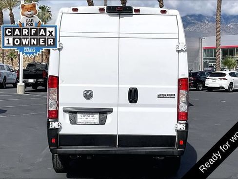 Used 2025 RAM ProMaster 2500 w/ Convenience Group FWD image 3