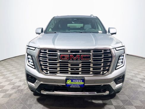 New 2026 GMC Yukon XL Denali w/ Denali Reserve Package image 2