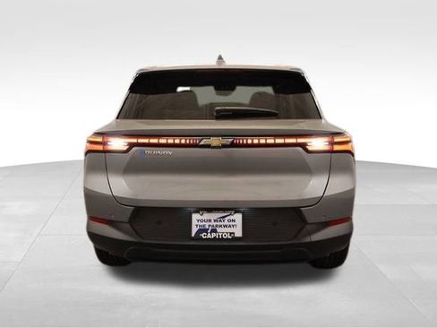 New 2026 Chevrolet Equinox EV LT image 4