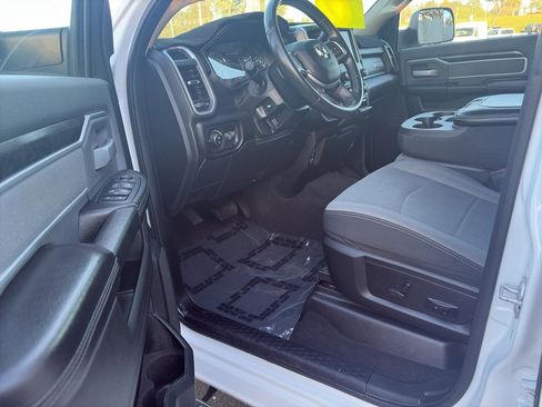 Used 2020 RAM 2500 Big Horn w/ Level 1 Equipment Group image 7