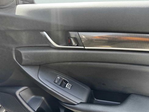 Used 2019 Honda Accord Sport image 48
