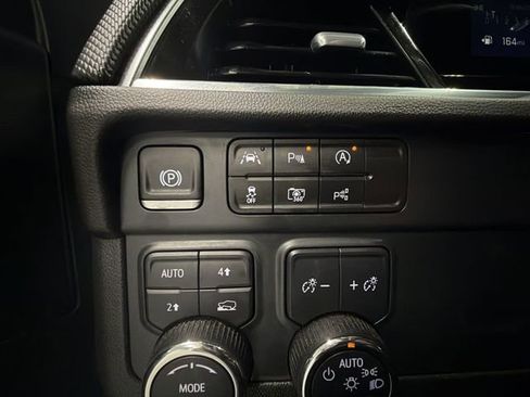 Certified 2025 Chevrolet Tahoe RST w/ RST Performance Edition AWD/4WD image 34