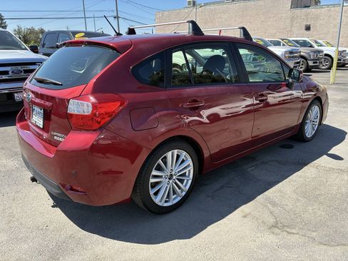 Used 2014 Subaru Impreza 2.0i Premium AWD/4WD image 2