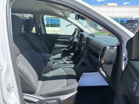 New 2026 Ford Ranger XLT w/ Black Appearance Package AWD/4WD image 10