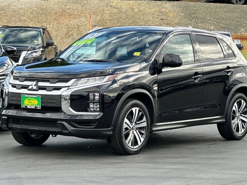 Used 2025 Mitsubishi Outlander Sport ES AWD/4WD image 9