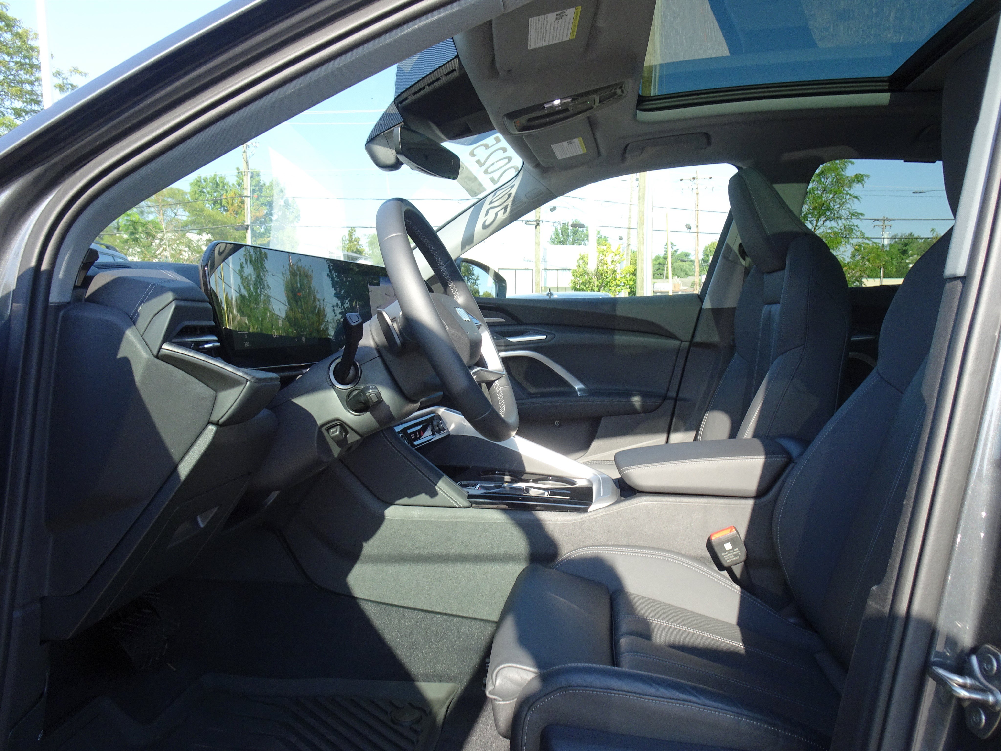Certified 2025 Audi Q5 Premium Plus w/ Premium Plus AWD/4WD image 8