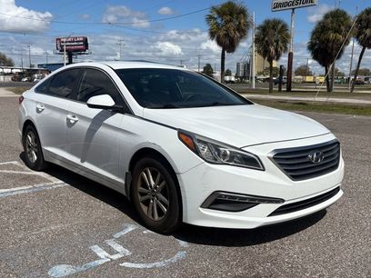 Used 2015 Hyundai Sonata SE w/ Option Group 09
