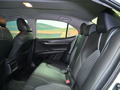 Used 2024 Toyota Camry SE image 41