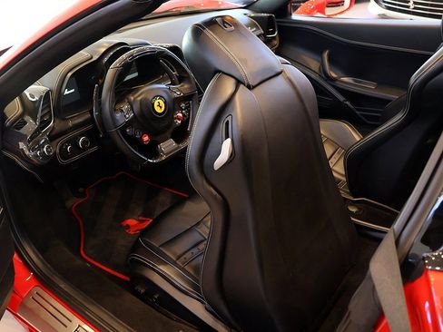 Certified 2015 Ferrari 458 Spider image 86