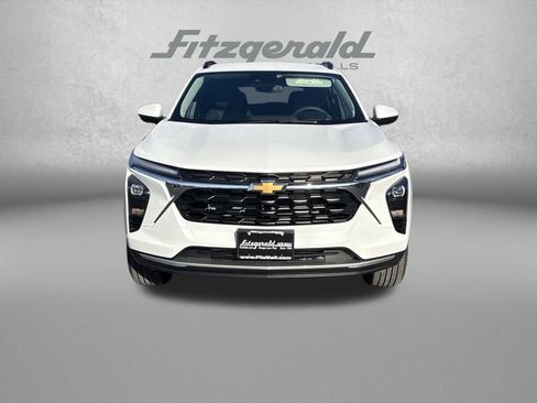 New 2026 Chevrolet Trax LT image 4