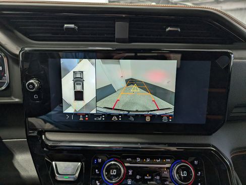 Used 2025 GMC Sierra 1500 AT4 w/ AT4 Premium Package image 35