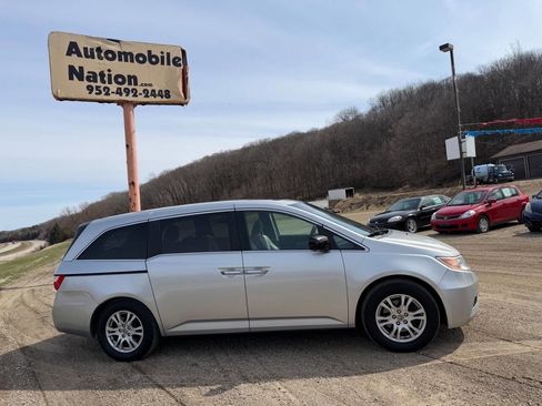 Used 2012 Honda Odyssey EX-L image 2