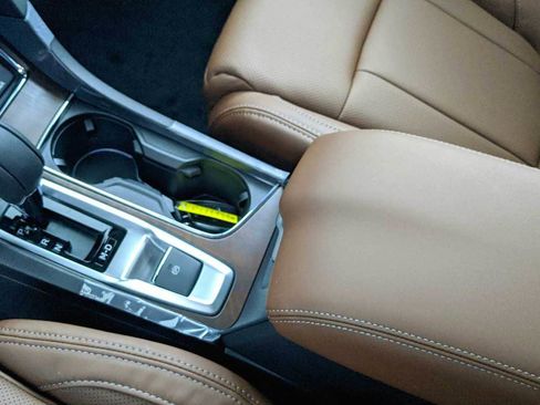 New 2025 Subaru Ascent Touring image 30