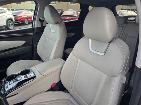 Certified 2024 Hyundai Tucson Limited FWD image 12