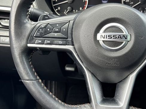 Used 2022 Nissan Altima 2.5 SR AWD/4WD image 15