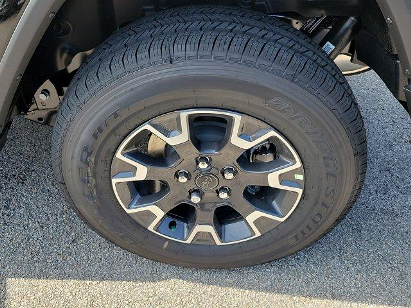 New 2026 Jeep Wrangler Unlimited Sahara AWD/4WD image 5