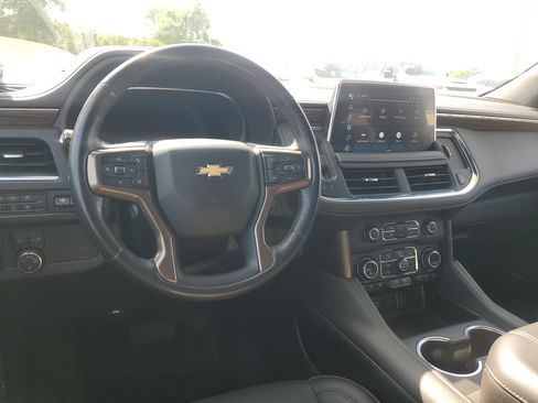Used 2022 Chevrolet Tahoe High Country AWD/4WD image 19