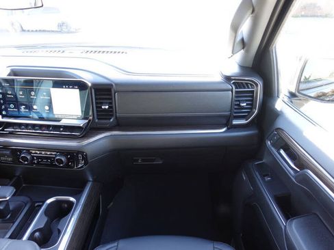 Used 2024 Chevrolet Silverado 1500 RST w/ True North Edition Plus AWD/4WD image 38