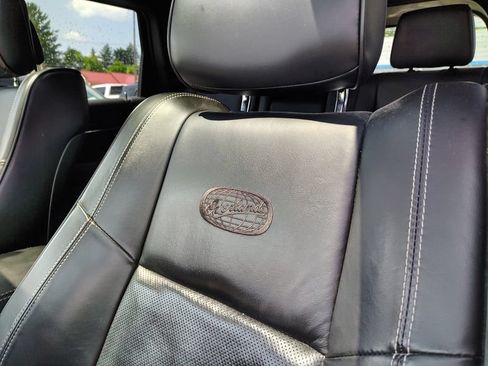 Used 2017 Jeep Grand Cherokee Overland AWD/4WD image 11