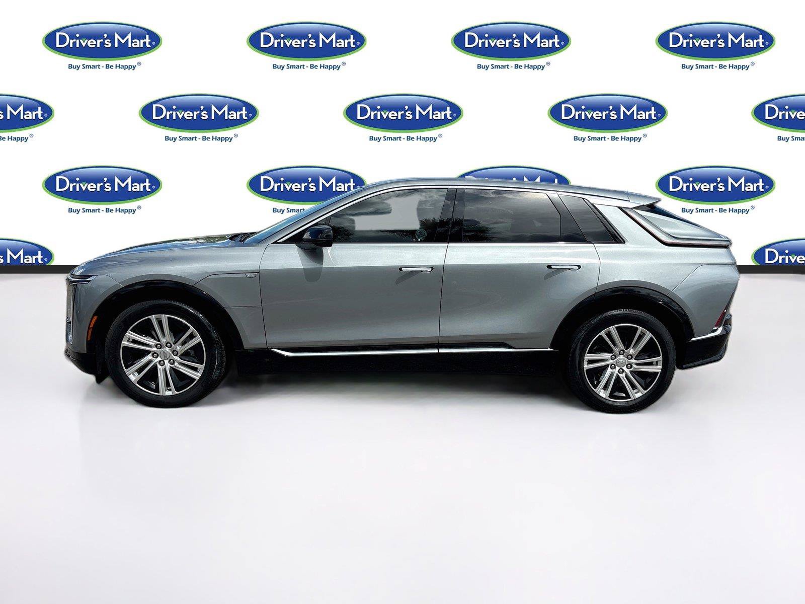 Used 2024 Cadillac Lyriq Tech RWD image 4