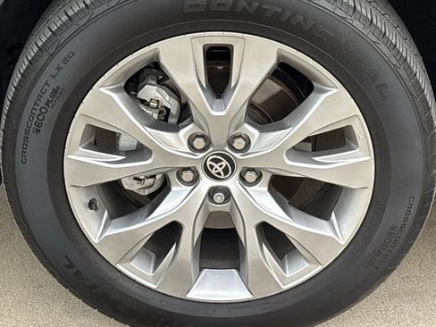 Used 2026 Toyota Grand Highlander FWD image 10