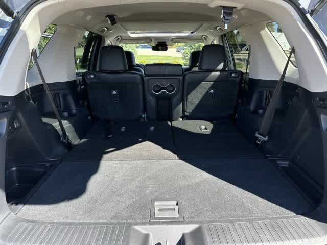Used 2025 Honda Pilot Touring image 28