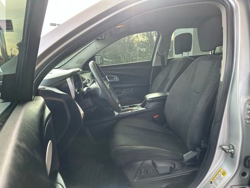 Used 2016 Chevrolet Equinox LS FWD image 8