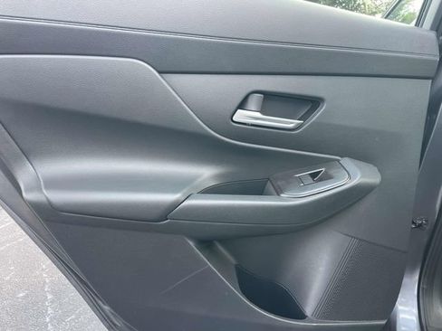 Used 2026 Nissan Sentra SR w/ Floor Mat Package FWD image 11