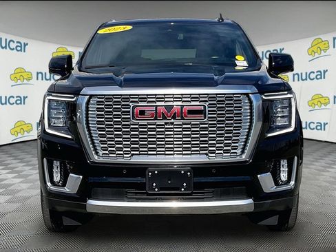 Used 2023 GMC Yukon XL Denali AWD/4WD image 2