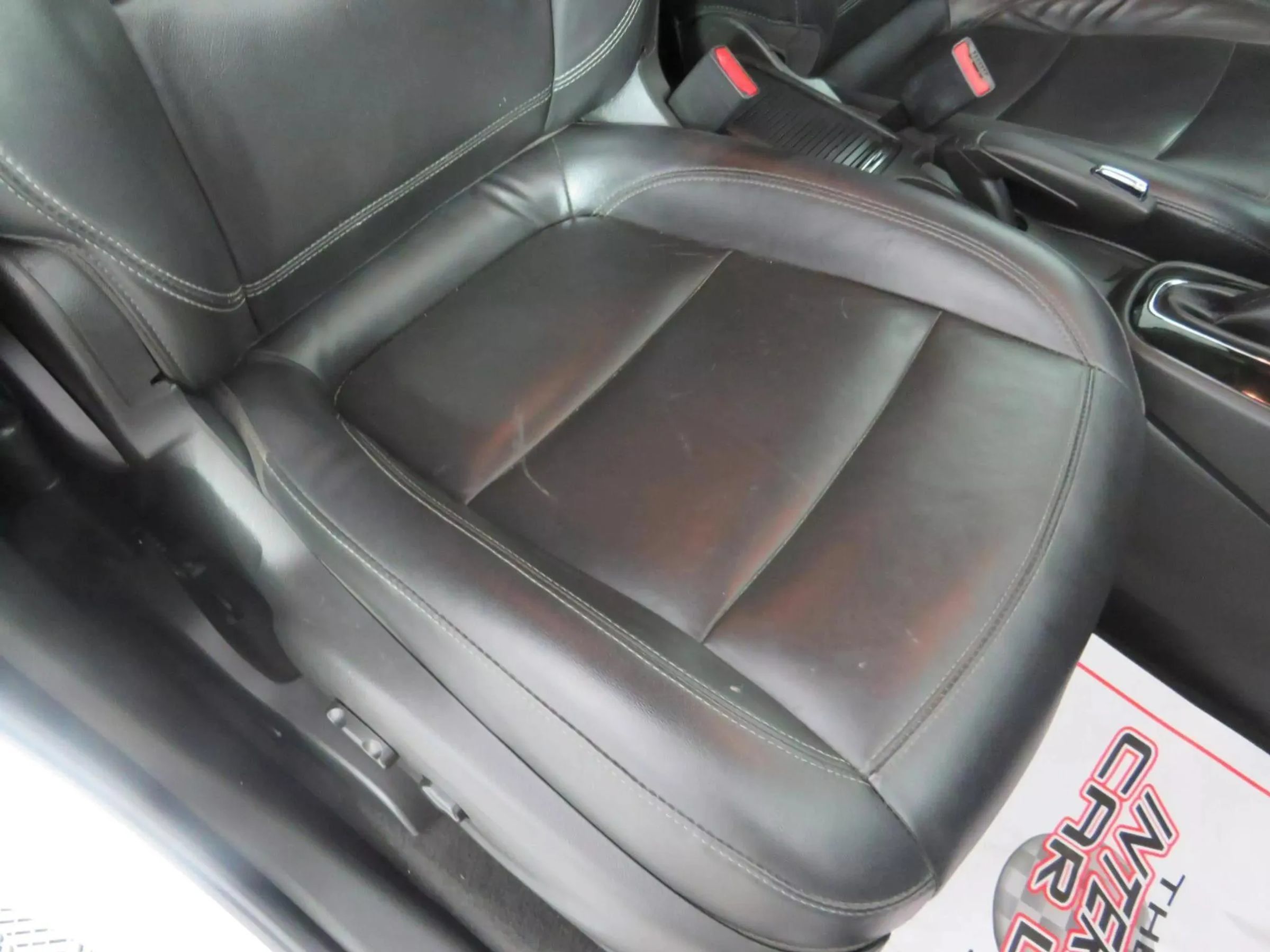 Used 2020 Buick Encore Essence AWD/4WD image 35