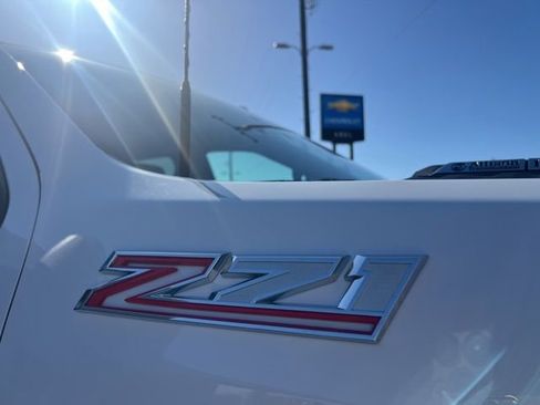 Used 2022 Chevrolet Silverado 2500 LTZ w/ LTZ Premium Package AWD/4WD image 6