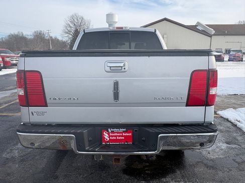 Used 2006 Lincoln Mark LT image 7