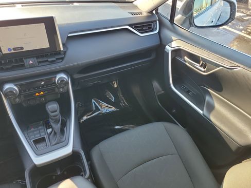 Certified 2025 Toyota RAV4 XLE image 12