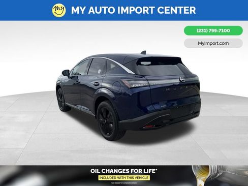 Used 2025 Nissan Murano SV AWD/4WD image 5