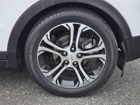 Used 2020 Chevrolet Bolt Premier w/ Infotainment Package image 22