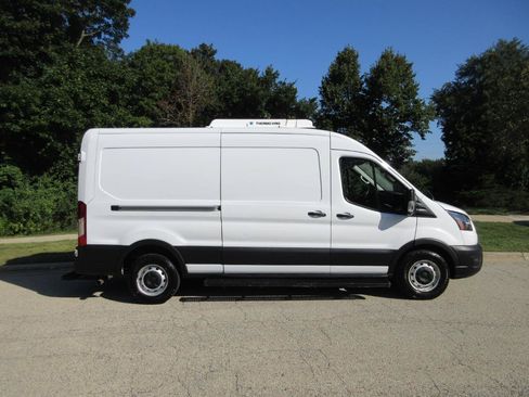 Used 2021 Ford Transit 250 Medium Roof w/ Load Area Protection Package RWD image 9