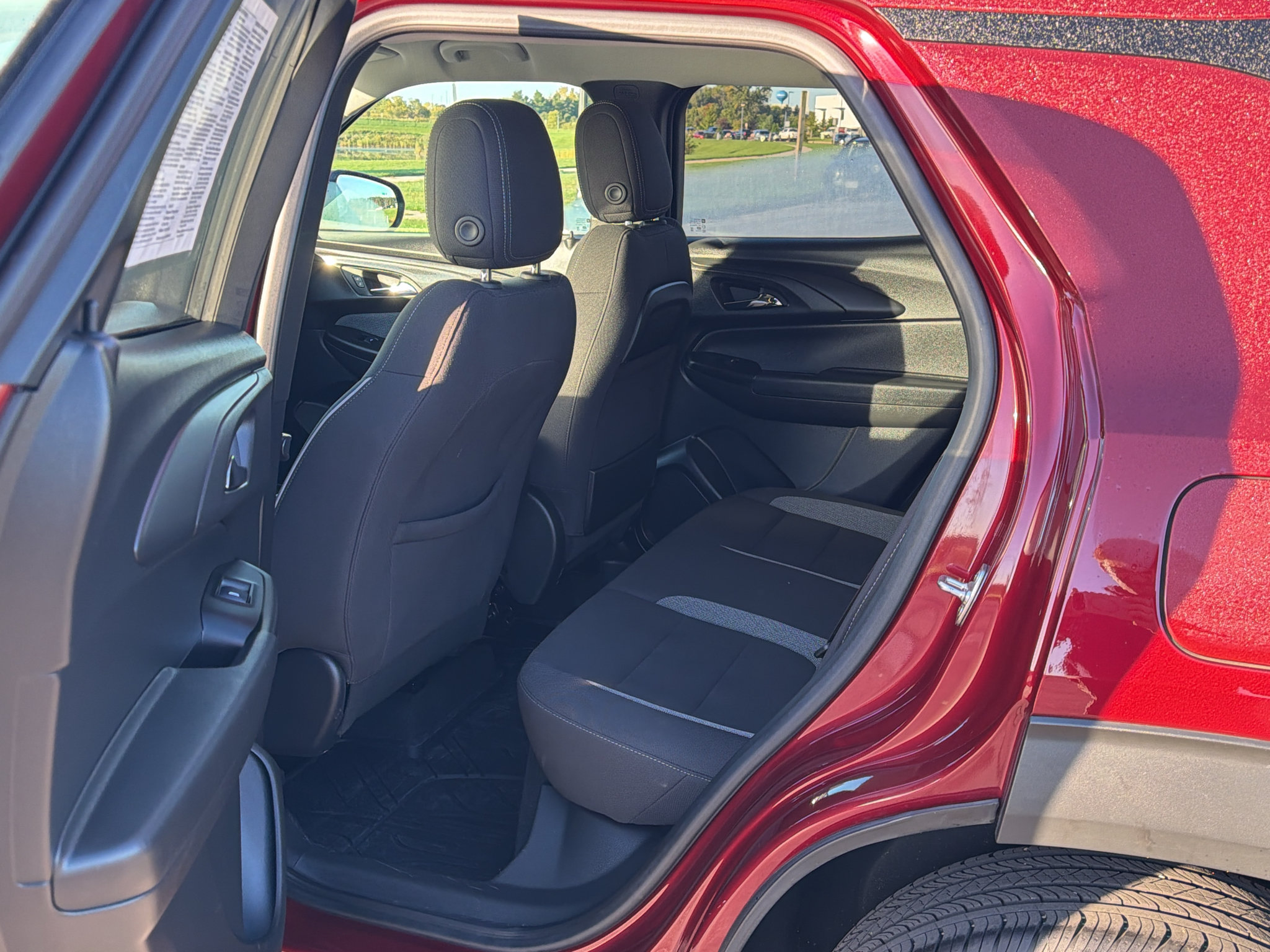 Used 2024 Chevrolet TrailBlazer LT w/ Convenience Package FWD image 33