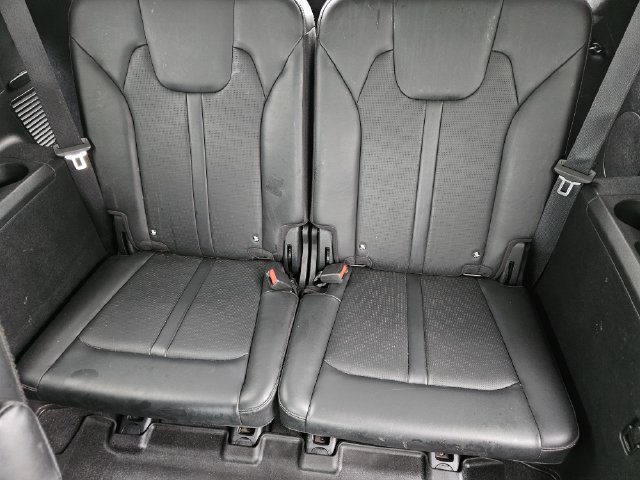 Used 2025 Kia Sorento SX AWD/4WD image 31