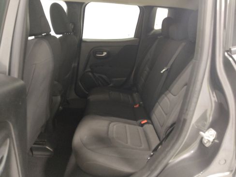 Used 2020 Jeep Renegade Latitude AWD/4WD image 18